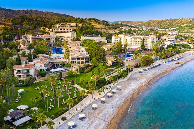 Куда поехать отдыхать летом 2026 года? Больше 20 направлений для отпуска в России и за границей