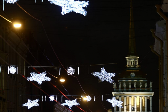 В Петербурге создали больше десятка мест для уникальных новогодних фото