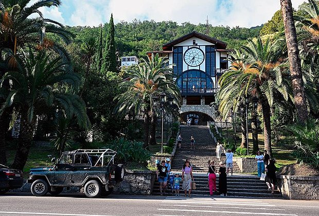 Отдых в Абхазии в 2026 году. Куда поехать и что посмотреть?