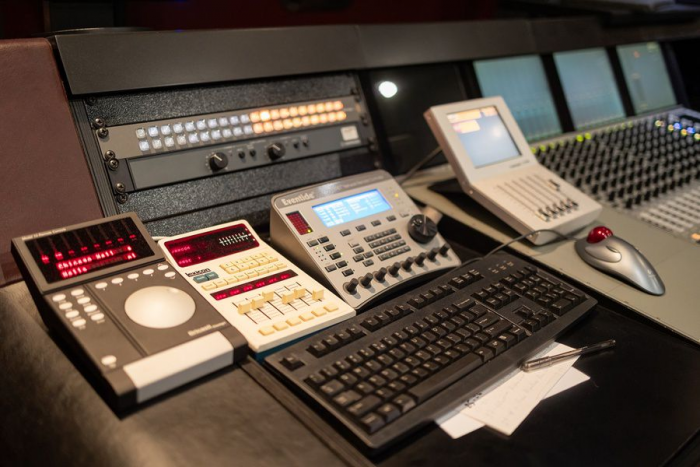 Экскурсия и открытый урок по звукорежиссуре на студии CineLab SoundMix