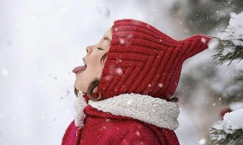 Не только на холод: какие виды аллергии обостряются зимой у детей