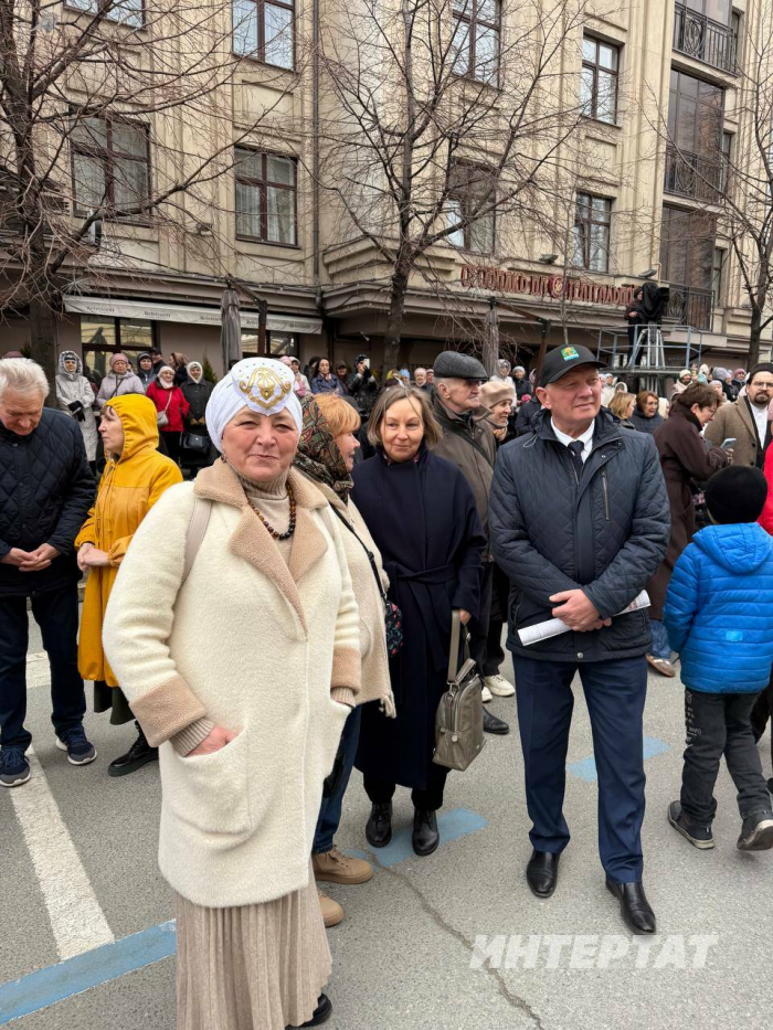 Шигърият бәйрәмендә: «Менә без тагын җыелдык»