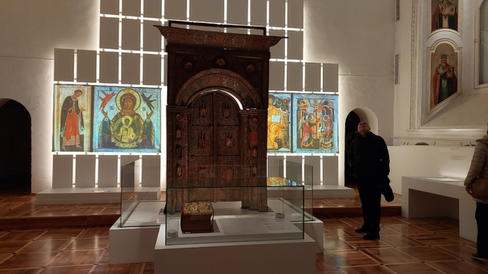 Выставка в монастыре: шуба князя Пожарского нашла неожиданное применение