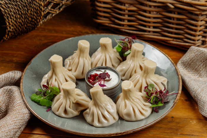 Ренессанс у моря: как знаковые рестораны Сочи переживают новую жизнь