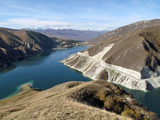 Куда поехать в апреле 2026 года? Отдых за границей и в России, на море и не только