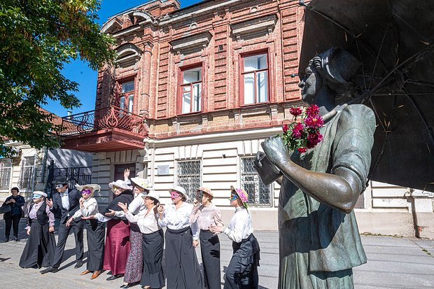 Отдых на Азовском море в 2026 году: 8 курортов для недорогого отпуска