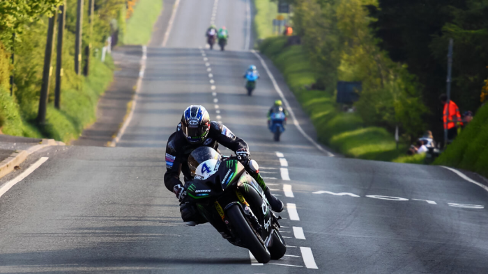 Дорога без тормозов: как остров Мэн и Германия сохранили право на скорость