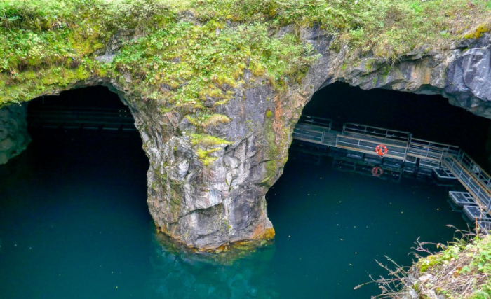 Рускеала: туристическая мекка на месте древнего мраморного каньона