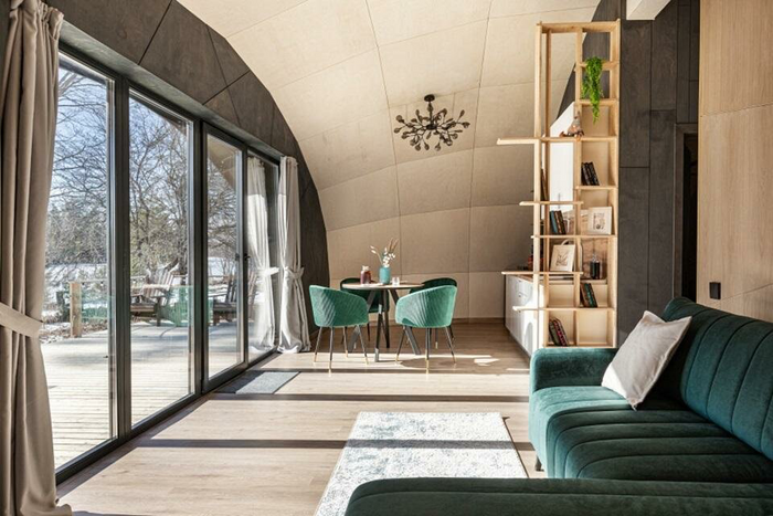 Альпаки, капуцины и лошади: отели России с собственными фермами