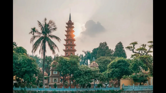 Турпром: Почему во Вьетнаме туристы больше ездят, чем лежат пузом вверх