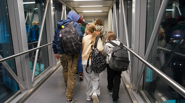 Новые правила авиаперелетов: ручная кладь, задержка рейсов и скидки на детские билеты