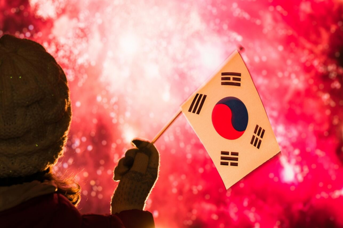 Шум, дзен и долг: как Новый год раскрывает культурный код Азии