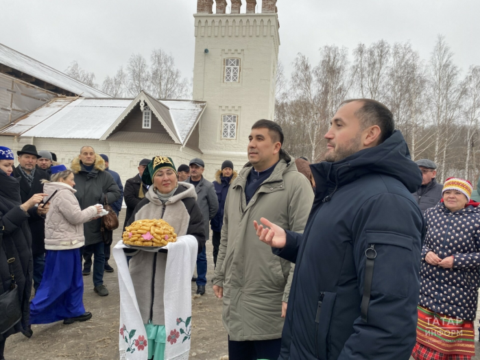 Татар эшмәкәрләре Менделеевск шәһәрендә: «Тырышабыз! Барысын да үзебез җитештерәбез»