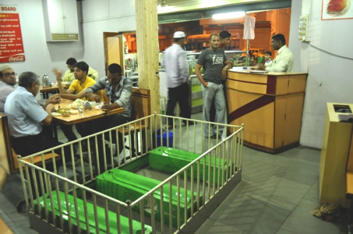 15 самых жутких кладбищ на земле, побывать на которых стремятся любители пощекотать нервы