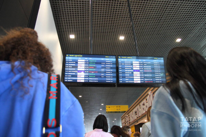 Отказ от рейса, ручная кладь и рассадка детей: что изменилось в авиаправилах России