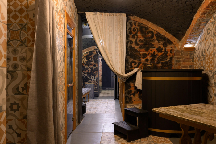 Бьюти-дайджест на апрель 2026: новинки брендов, банные ритуалы и другие способы порадовать себя весной