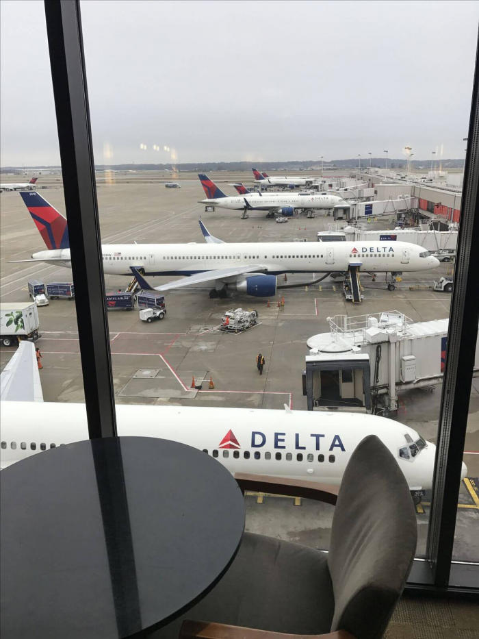 Почему размеры чемоданов так важны для авиакомпаний