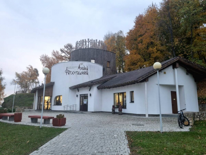 СИБУР и нижнекамцы написали путеводитель по любимому городу – от Красного Ключа и набережной до музеев, терм и арт-объектов