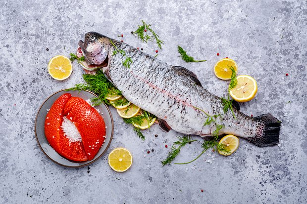 Как засолить красную икру дома: 4 лучших рецепта