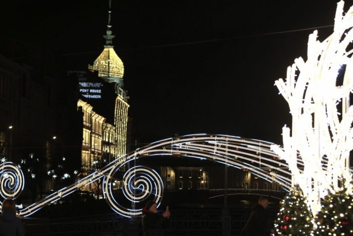 В Петербурге создали больше десятка мест для уникальных новогодних фото