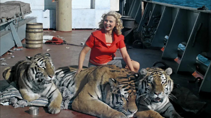 От триумфа до нищеты и забвения: Как сложилась трагическая судьба звезды "Полосатого рейса" Маргариты Назаровой