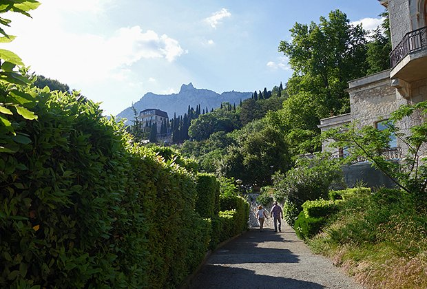 Где недорого отдохнуть на море в России летом 2026 года: лучшие курорты, цены, как добраться