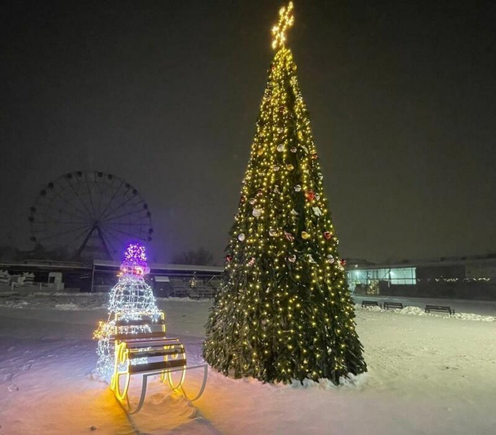 Сияй, Барнаул! Как украсили краевую столицу к Новому году