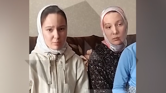 Документы – это зло: всплыли подробности вербовки сестер в секту в Петербурге