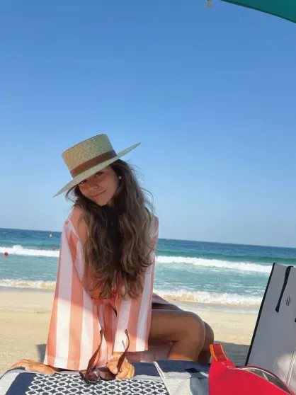 "Все на кипише страшном". Виктория Лопырёва, Стеша Маликова, Нюша, девушка Павла Дурова и дети миллиардеров "застряли" в Дубае и рассказали, что происходит