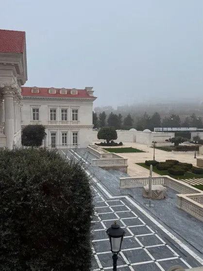 Частный самолёт и спа-отель в пустыне: Виктория и Диана Манасир отметили 60-летие миллиардера Зияда Манасира в Саудовской Аравии