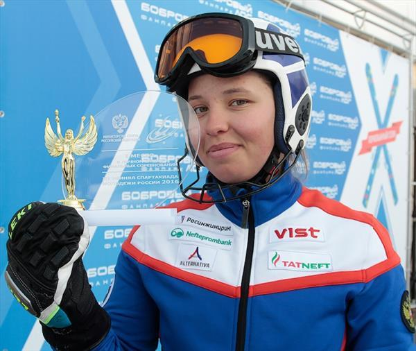 Все российские спортсменки, которые поедут на Олимпиаду-2026: смотрим горячие фото красавиц