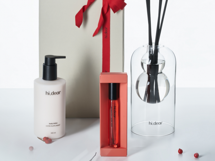 Бьюти-дайджест на апрель 2026: новинки брендов, банные ритуалы и другие способы порадовать себя весной