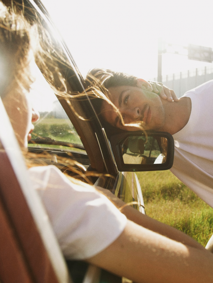 14 актуальных идей для лавстори: советы по позингу, сюжету и локациям