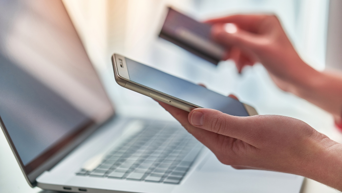 Как экономить на авиабилетах: 10 работающих способов