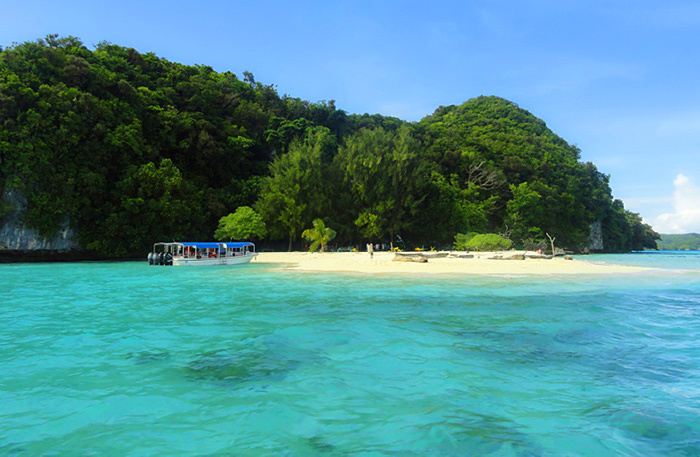 Топ-10 стран, где рады туристам