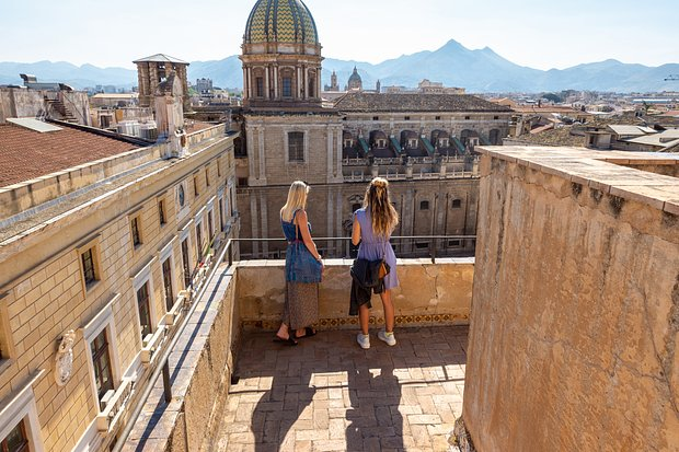 Куда поехать на море в октябре 2026 года? Лучшие направления для отдыха за границей