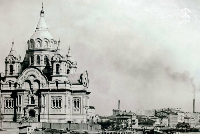 Храм Бориса и Глеба на Синопской набережной: возвращение потерянного акцента Северной столицы