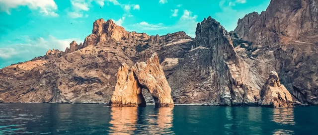 Реальные места, которые выглядят как иллюстрация из книги сказок (20 фото)