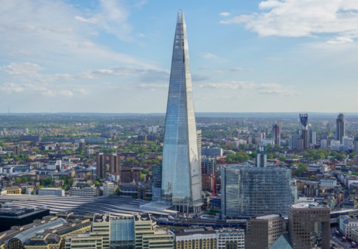 10 самых известных небоскребов в мире, побывать на вершине которых - настоящая мечта