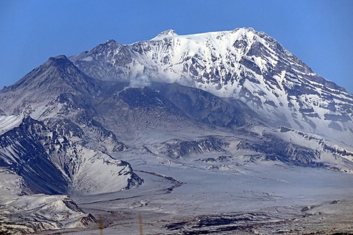 Учёные впервые исследовали новый купол вулкана Шивелуч на Камчатке