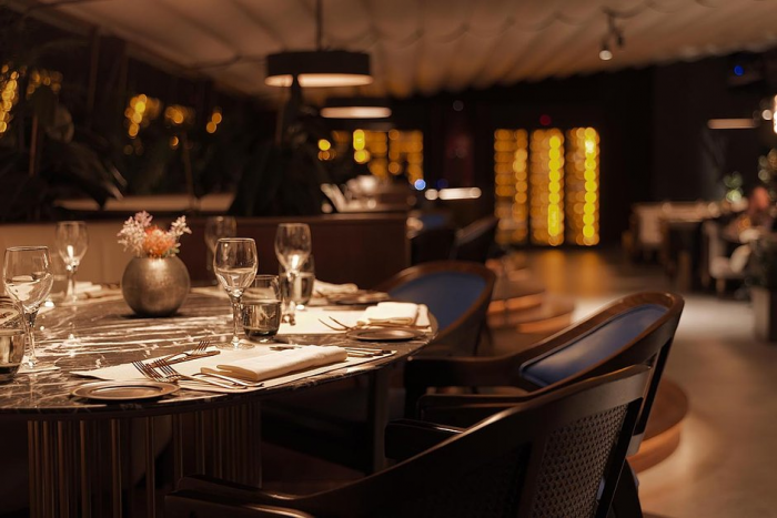 Постучись в его дверь. Как провести незабываемые выходные в турецком городе, который заменил россиянам Париж и Дубай