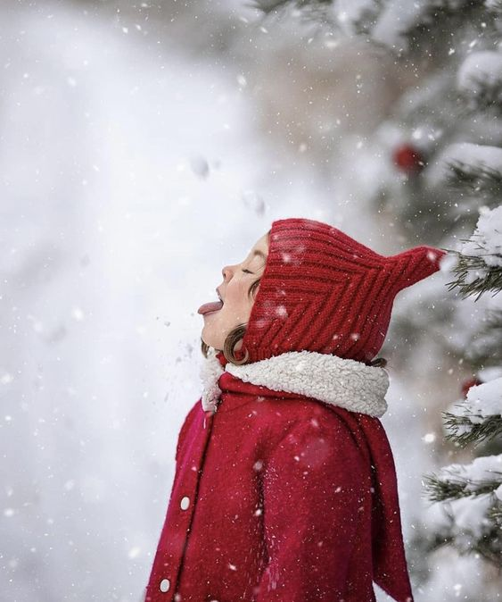 Не только на холод: какие виды аллергии обостряются зимой у детей