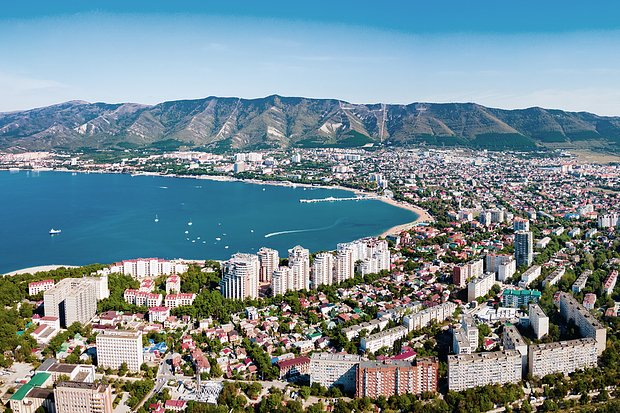 Отдых в Геленджике в 2026 году: как добраться, цены, куда сходить, чем заняться, где остановиться