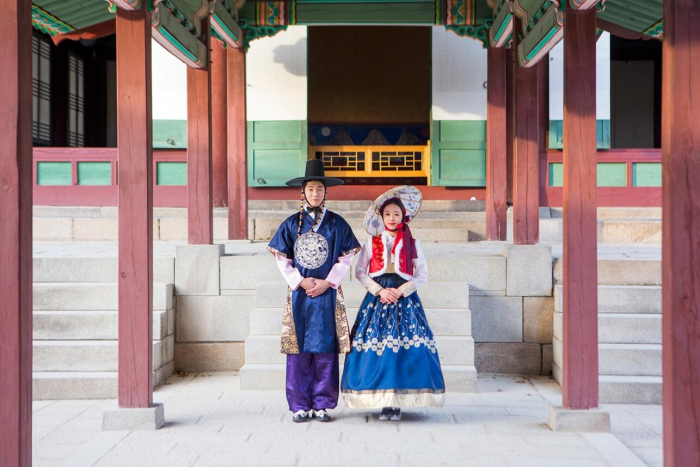 Шум, дзен и долг: как Новый год раскрывает культурный код Азии