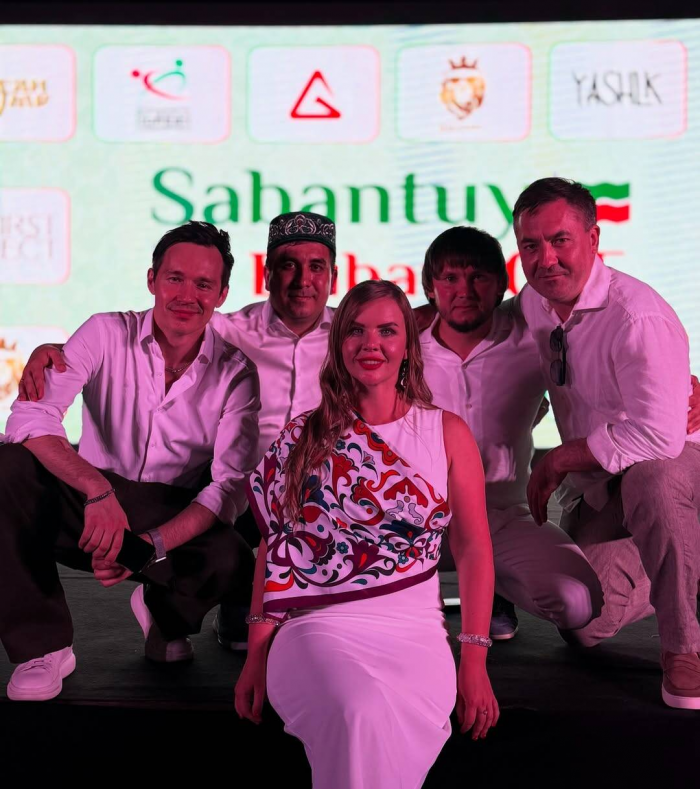 Күңел тартмаса, тамыр тарта: Гарәп Әмирлекләрендә милләттәшләребез ничек яши?