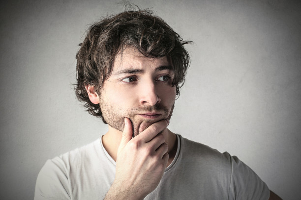 10 особенностей мозга, делающих людей необъективными