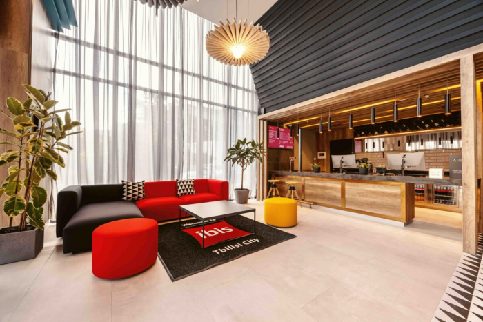 Accor открыл в Тбилиси новый отель ibis Tbilisi City