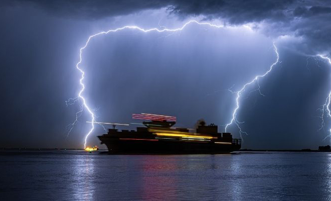 Почему Азовское море называют самым опасным в мире. Тайны скрыты под водой