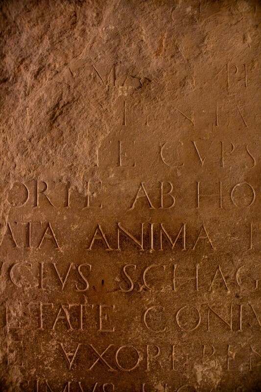 Ученые обнаружили древние записи туристов в гробницах Луксора