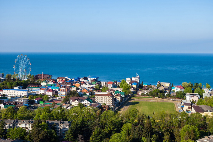 Бронирования россиянами летнего отдыха в Краснодарском крае выросли на 48% за год